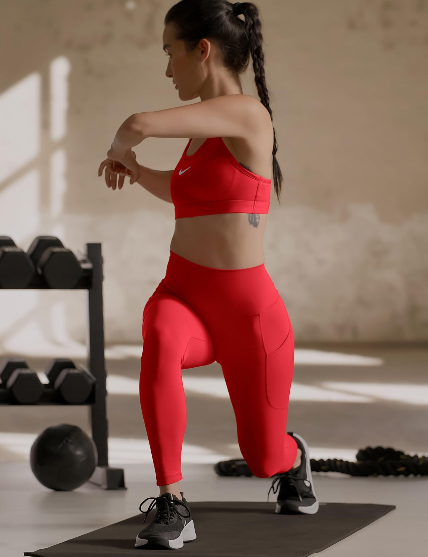 Nike Women's Length: 7/8 One, University Red