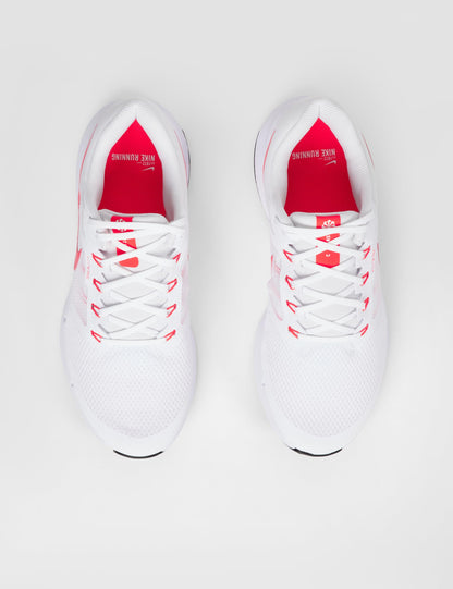 Nike Men's Run Swift 3 Sneaker, White/Bright Crimson/Black, 9 X-Wide